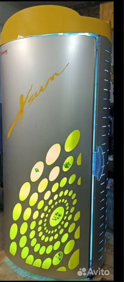 Внешний вид б/у кабины Tecnosole X Sun с подсветкой двери
